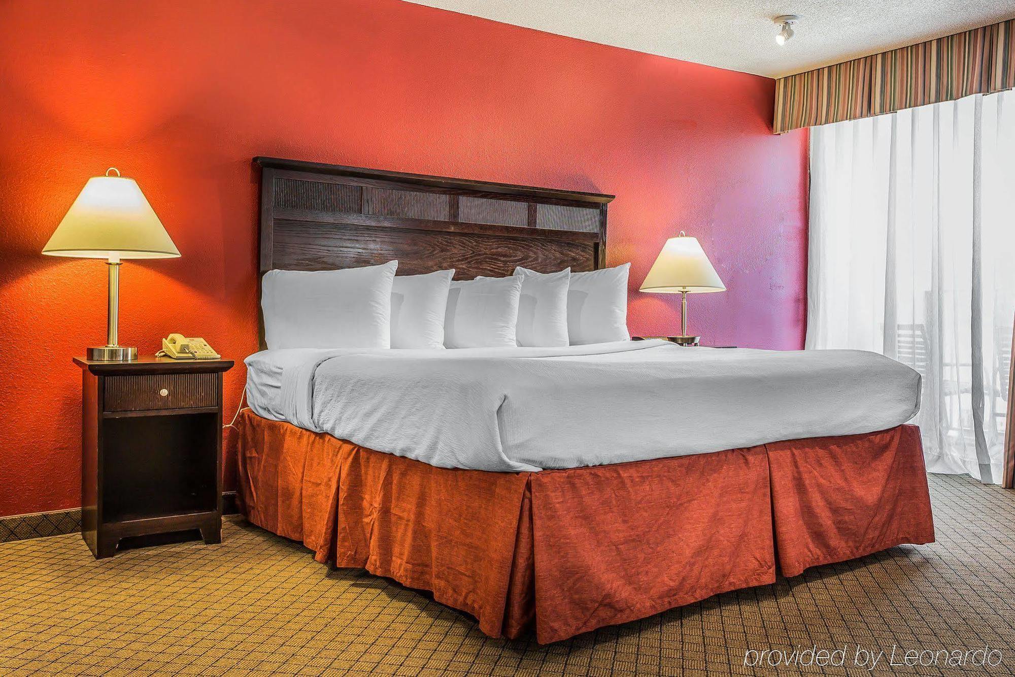 Four Points By Sheraton Myrtle Beach Socastee Exterior photo
